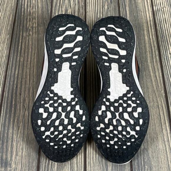 Nike Revolution 6 Next Nature Women Running Athletic Gym Shoes Sz 6 DC3729-009 - Picture 7 of 9